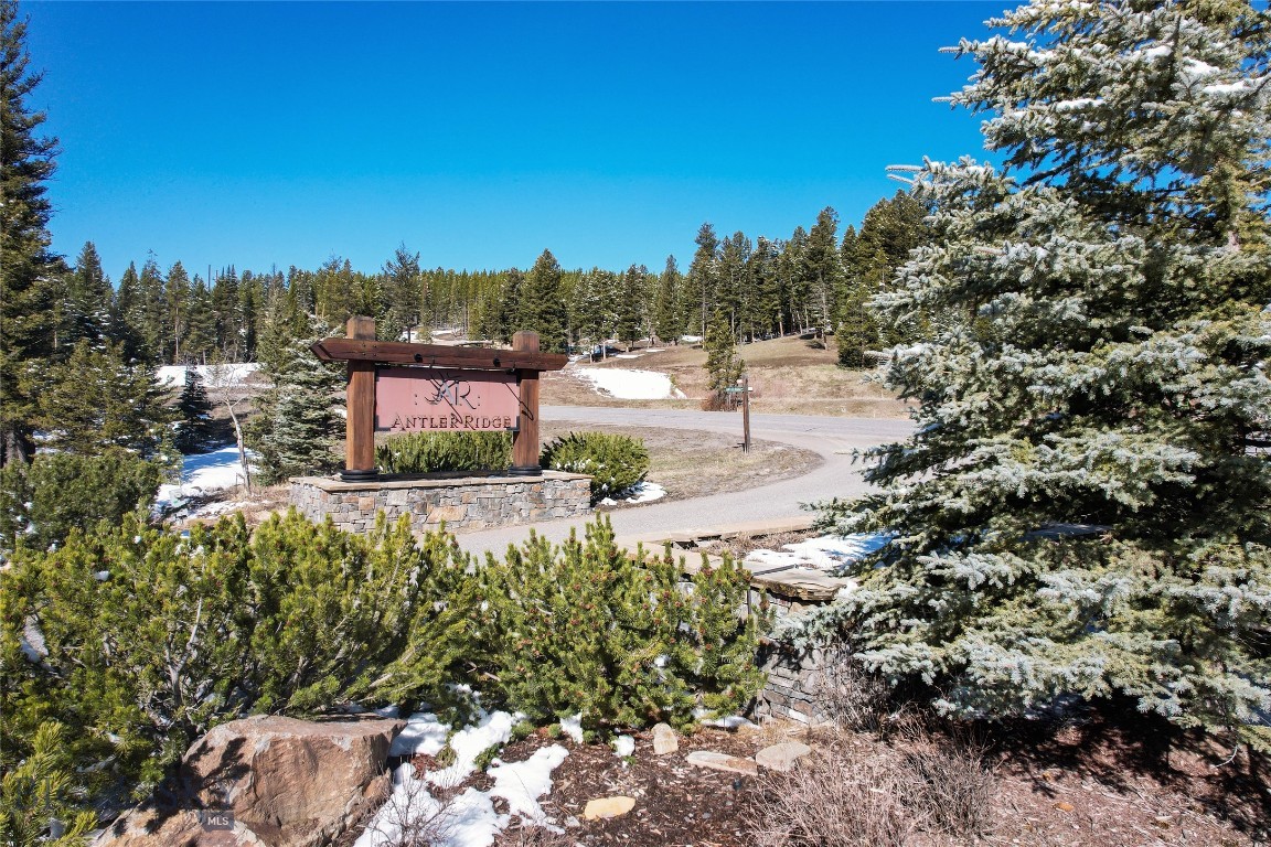 389 Antler Ridge Road, Big Sky