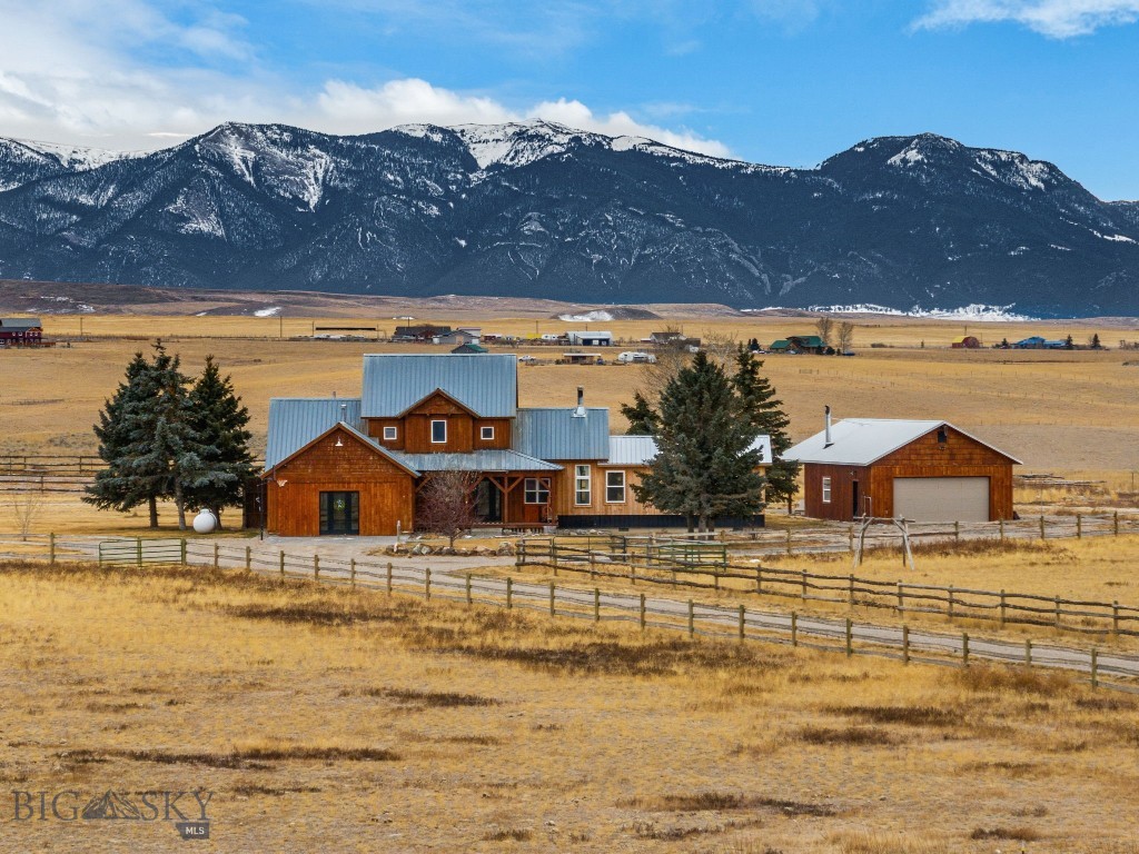 1610 Carter Creek Road, Dillon