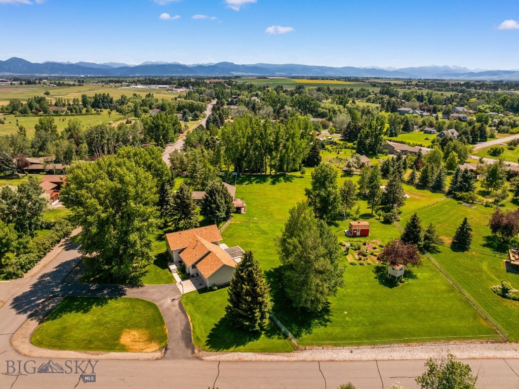 353 Sacajawea Peak Drive, Bozeman