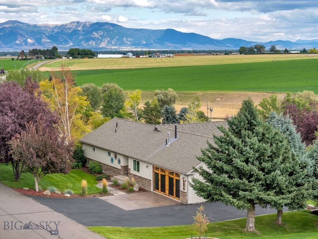 6070 Century Drive, Manhattan, Montana