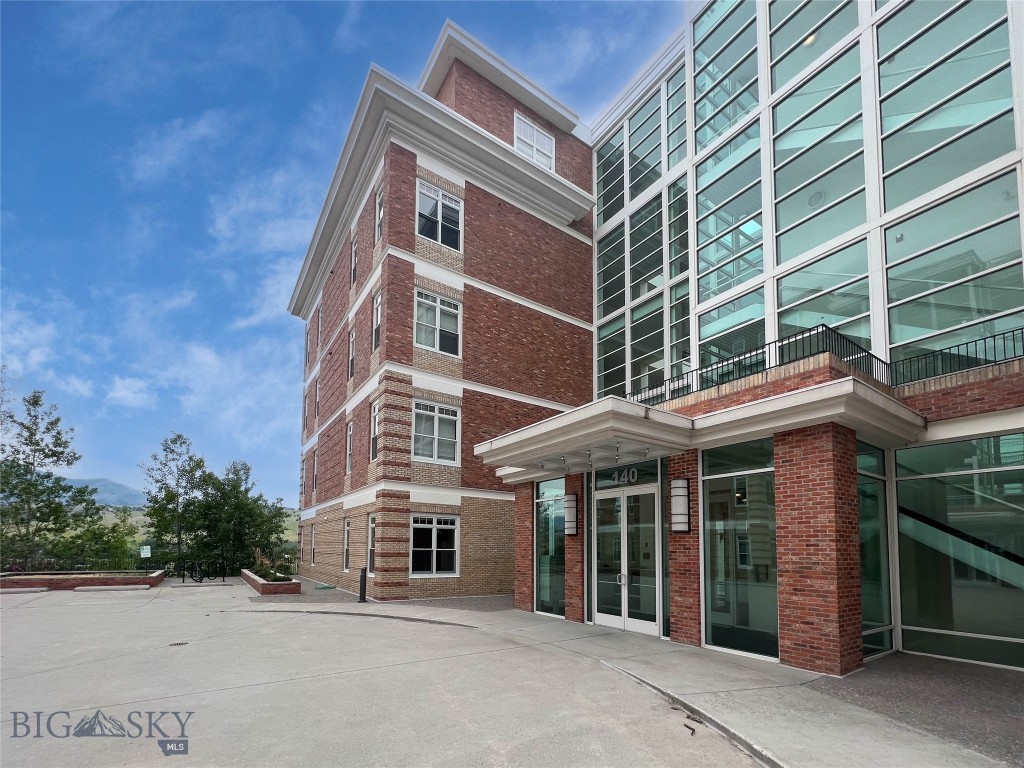 140 Village Crossing Way 1J, Bozeman