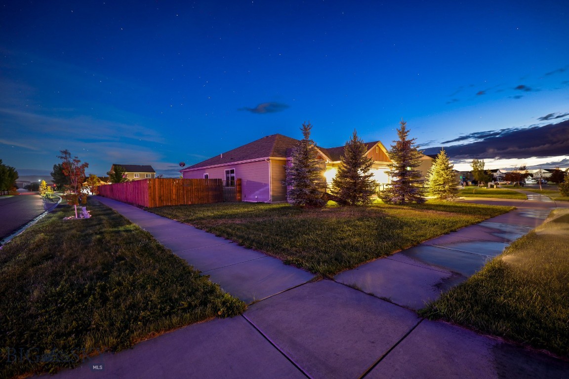 693 Cameron, Bozeman