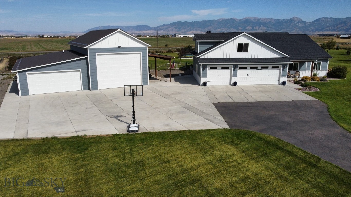 632 Stewart Loop, Bozeman