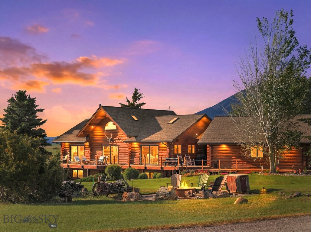 270 Brown Pony Trail, Belgrade