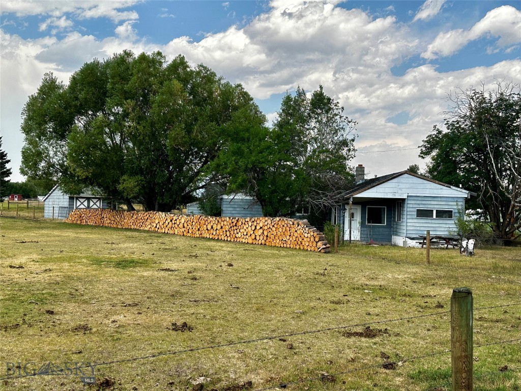 204 N Schuyler Street, Anaconda, Montana