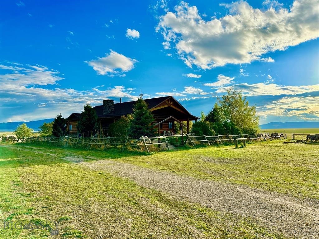 2584 Lower Confederate Road, Townsend, Montana