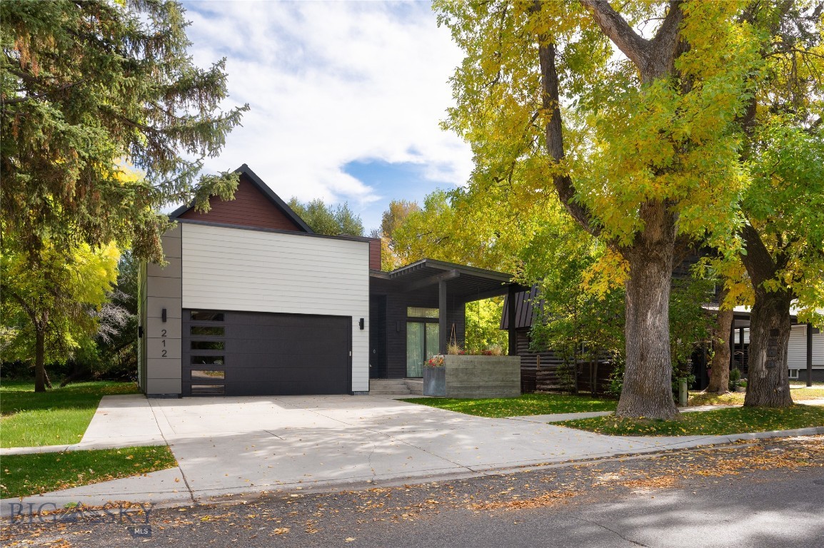 212 N Broadway Avenue, Bozeman