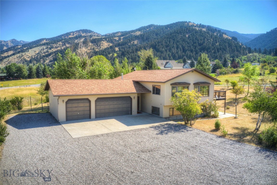 65 El Camino Way, Bozeman, Montana