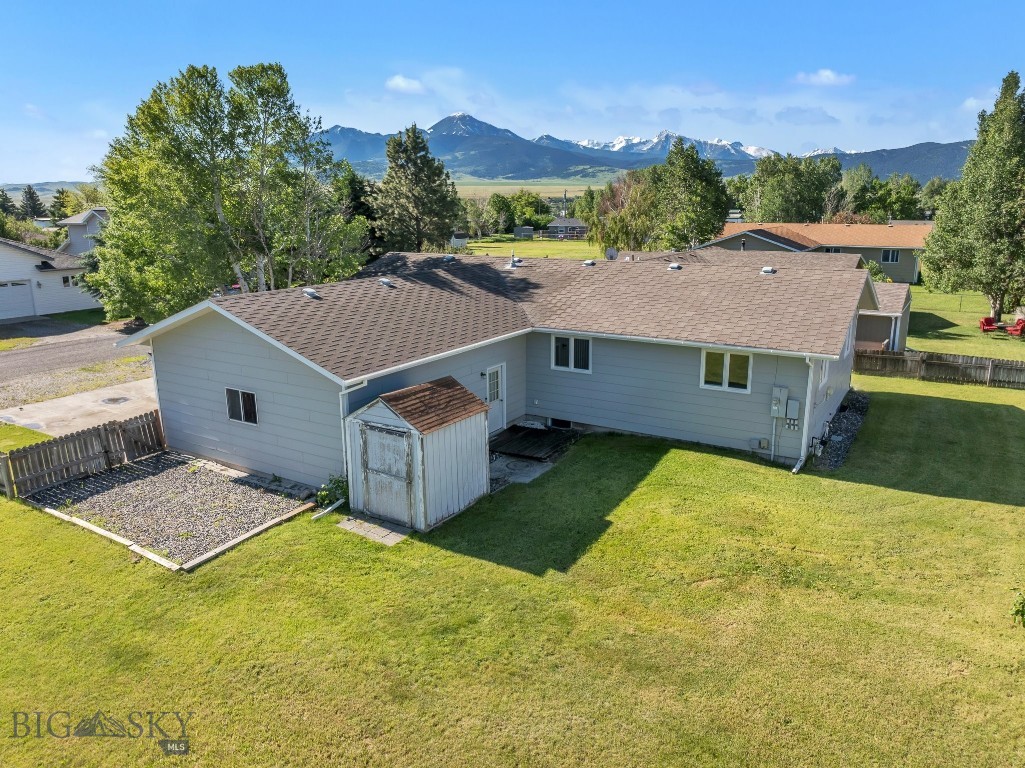 111 Ash Lane, Livingston, Montana