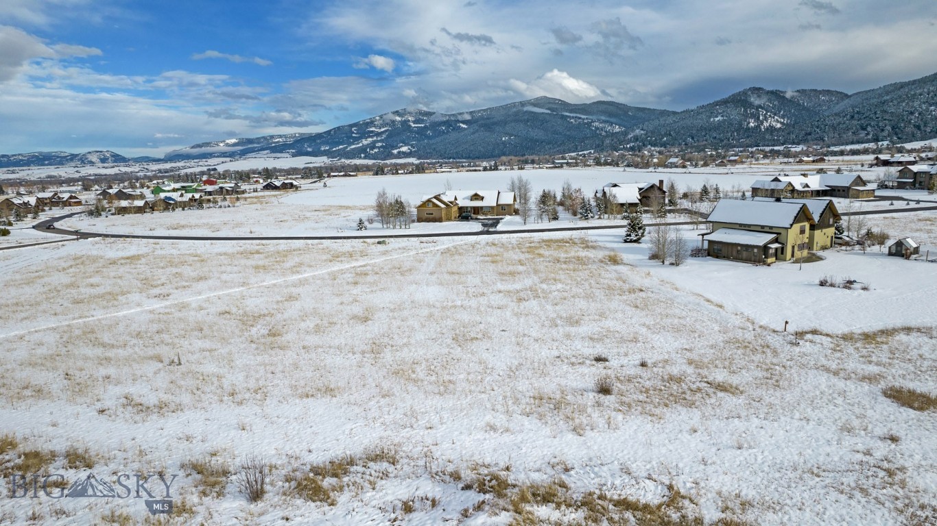 606 Hyalite View, Bozeman, Montana