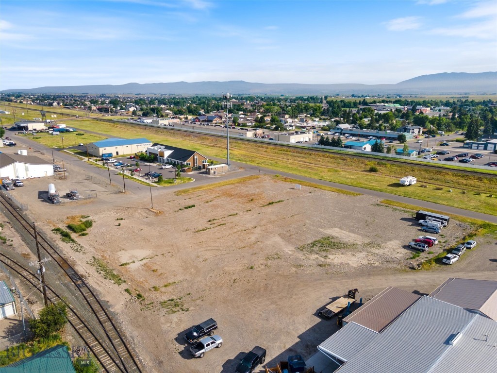 110 W Northern Pacific Avenue, Belgrade, Montana