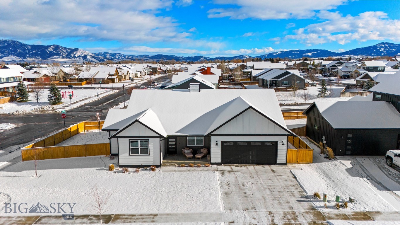 22 Battle Peak Court, Bozeman