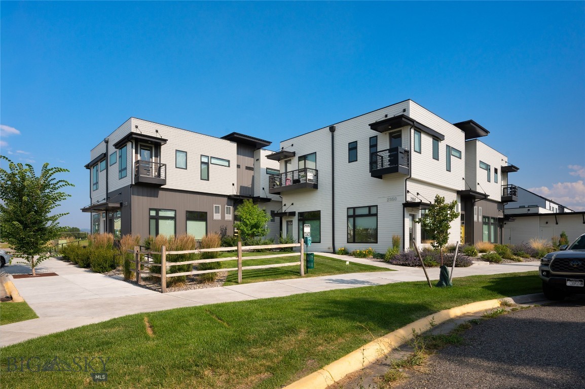 2352 Vaquero Parkway 205, Bozeman