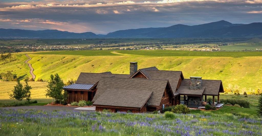 Bozeman Montana Luxury Log Homes 